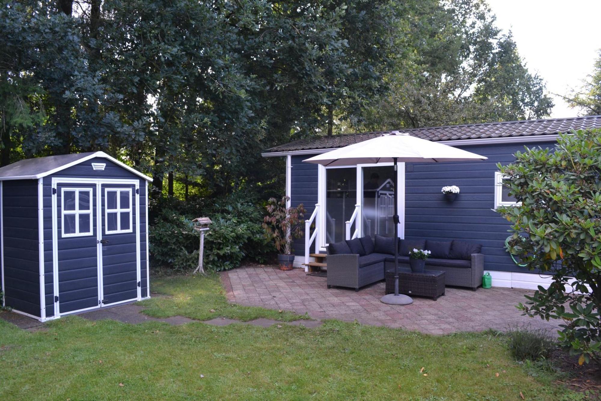 Modern Chalet In De Bossen Van De Veluwe Epe Eksteriør billede