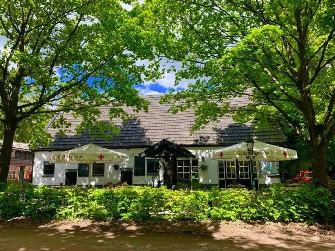 Modern Chalet In De Bossen Van De Veluwe Epe Eksteriør billede