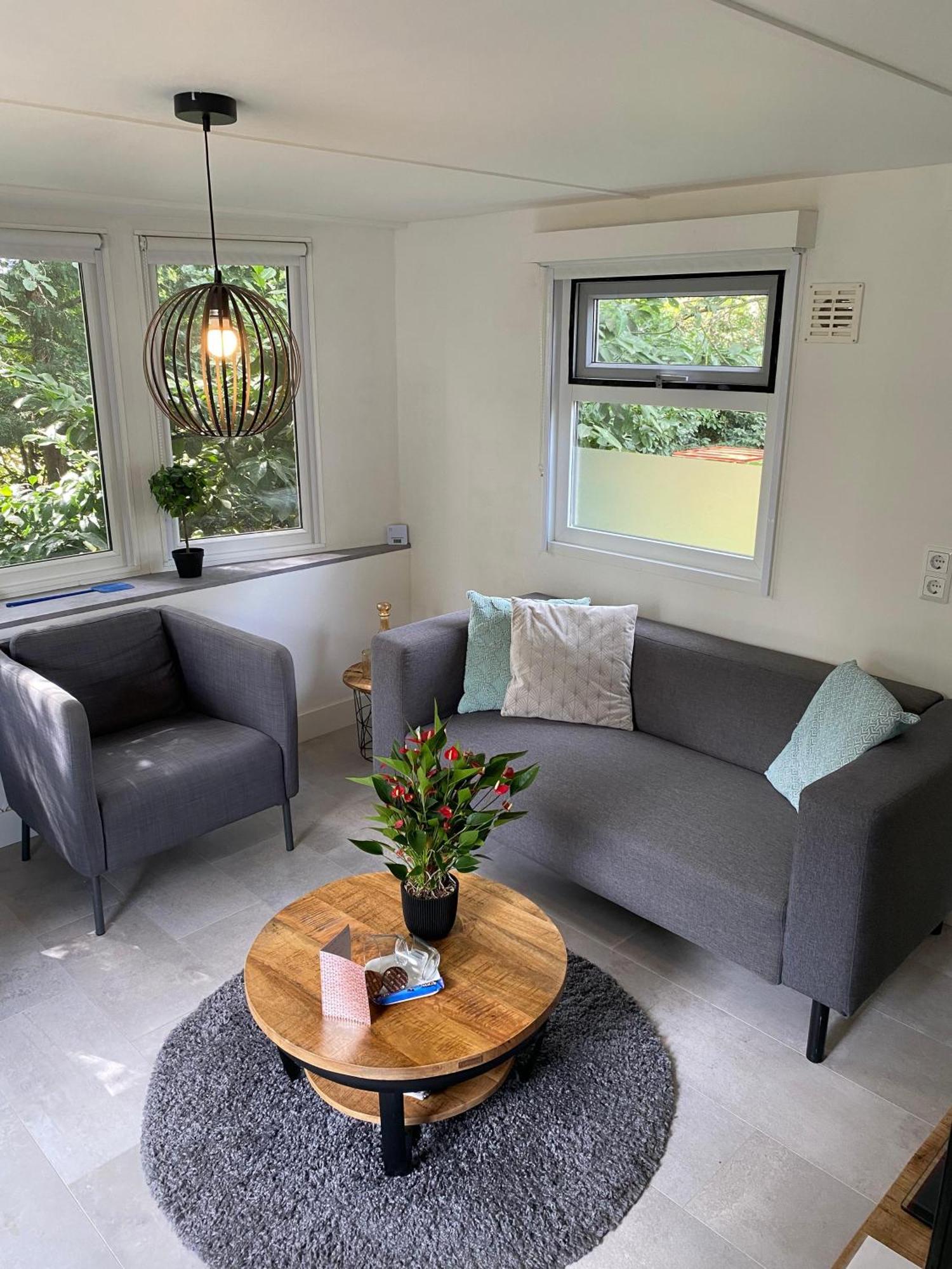 Modern Chalet In De Bossen Van De Veluwe Epe Eksteriør billede