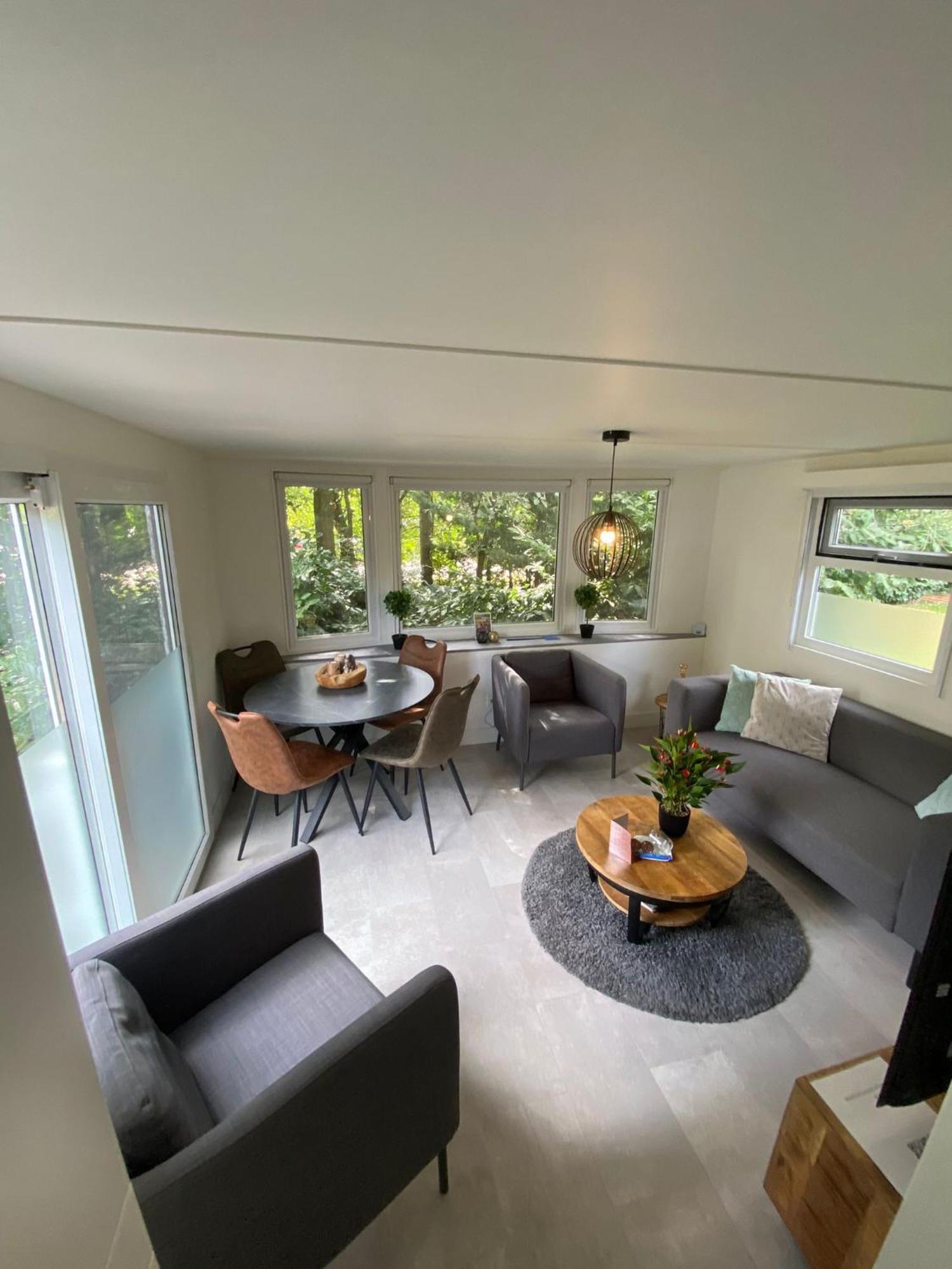 Modern Chalet In De Bossen Van De Veluwe Epe Eksteriør billede
